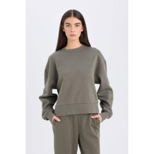 DeFacto Boxy Fit Pamuklu Basic Sweatshirt B8568AX24WN