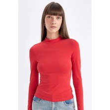 DeFacto Kırmızı Slim Fit Dar Kesim Yarım Balıkçı Yaka Casual Basic Düz Uzun Kollu Tişört D3575AX24AU