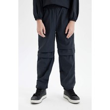 DeFacto Erkek Çocuk Beli ve Paçası Lastikli Cepli Antrasit Jogger Paça Paraşüt Pantolon D0334A824AU