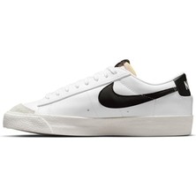 Nike  Günlük Ayakkabı W Blazer Low '77 Beyaz