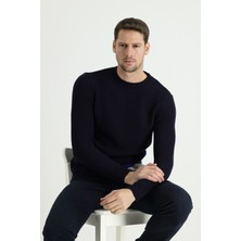 Bisiklet Yaka Slim Fit Dar Kesim Yünlü Desenli Triko Kazak