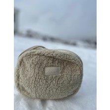 Tasarım Bej Peluş Çanta