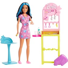 Barbie-Skipper'ın Takı Standı Oyun Seti