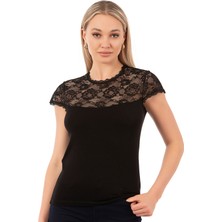 Özkan 7371 Kadın Premium Yumuşak Rahat Kumaş Viskon Dantel Detaylı Kısa Kollu Örme Bluz