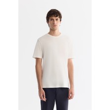 AVVA Erkek Beyaz Bisiklet Yaka Soft Touch Basic Regular Fit T-Shirt B001171