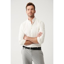 AVVA Erkek Ekru Düğmeli Yaka %100 Pamuk Soft Touch Kadife Regular Fit Gömlek B002032