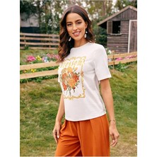 Mercoledi Beyaz Kadın Oversize T-Shirt Çiçek Baskılı