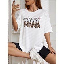 Mercoledi Mama & Çiçek Baskılı Beyaz Kadın Oversize Gri Salas T-Shirt Boyfriend