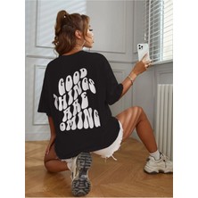 Mercoledi Coming Baskılı Kadın Salaş Oversize T-Shirt Boyfirend