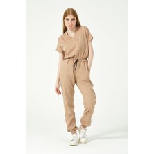 Pratik Medikal Bej Likralı Scrubs Jogger Paça Doktor Hemşire Forması Yarasa Kol Takım