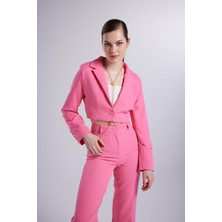 Holly Lolly Vatkalı Atlas Kumaş Crop Model Panky Ceket Pembe