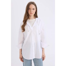 DeFacto Relax Fit Kapüşonlu Basic Poplin Beyaz Tesettür Gömlek Tunik E1262AX25SP