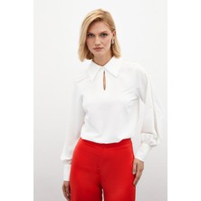 Sateen Kolları Inci Detaylı Bluz - Ekru