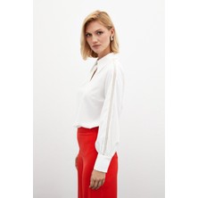 Sateen Kolları Inci Detaylı Bluz - Ekru