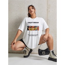 Mercoledi Beyaz Oversize T-Shirt Sagıttarıus Baskılı