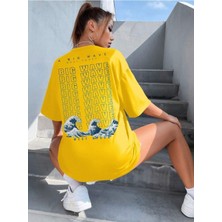 Mercoledi Big Wave Baskılı Kadın Oversize T-Shirt Salaş Boyfirend