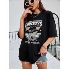Mercoledi Cowboys Baskılı Kadın Oversize Salas T-Shirt Boyfriend