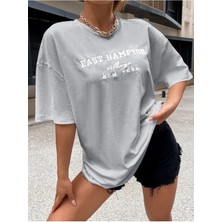 Mercoledi East Hampton Baskılı Oversize T-Shirt Salaş Boyfirend