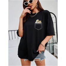 Mercoledi Pocket Printed Baskılı Kadın Oversize Salas T-Shirt Boyfriend