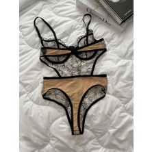 Yeni Sezon Brode Balenli Kapsız Krem Siyah Bodysuit