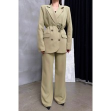 Msm Fashion Kadın Ikili Blazer Ceket Pantolon Takım Aksesuar ve Düğme Detaylı Bol Paça