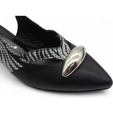 Gizzelli Shoes Metal Tokalı Sandalet