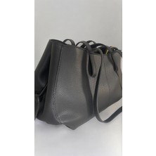 Vera Classic Büyük Omuz Çantası