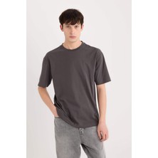 DeFacto %100 Pamuk Boxy Fit Bisiklet Yaka Basic Düz Kısa Kollu Tişört D6070AX25SP