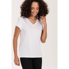 Closus Voxy V Yaka Regular Fit T-Shirt