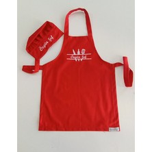 Moms And Babies Terzim Ayşenur Mutfak Temalı Çocuk Mutfak ve Etkinlik Ana Okulu Önlüğü Su Tutmaz Kumaş Isme Özel Nakış Desenli 0- 14 Yaş