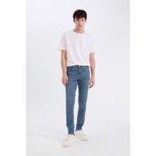 DeFacto Carlo Skinny Fit Ekstra Dar Kalıp Normal Bel Ekstra Dar Paça Jean Pantolon A6943AX25SP