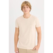 DeFacto %100 Pamuk Slim Fit Dar Kesim Bisiklet Yaka Baskılı Kısa Kollu Tişört D5567AX25SP