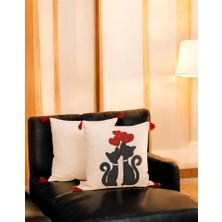 FELLUCİTEXTİLE Felluci Textile Punch Nakışlı Kırlent Kedi 43 x 43 2ADET