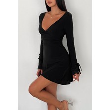 Gizemli Allure V Yaka Mini Elbise