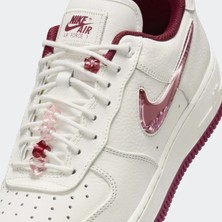Nike Air Force 1 Low Valentine’s Day 2024 Özel Seri Kadın Sneaker