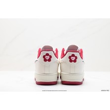 Nike Air Force 1 Low Valentine’s Day 2024 Özel Seri Kadın Sneaker