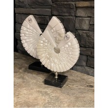 Beyazı Mermer ve Siyah Mermer Kaideli Gümüş Detaylı Obje Aksesuar 2’li