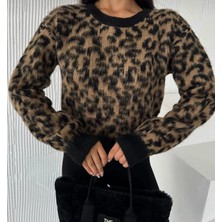 Leopar Desenli Kazak