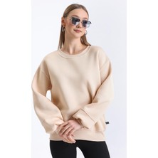 Leilaa Oversize Basic Sweatshirt