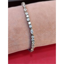 Moda Gümüş Evi 925 Ayar Gümüş Zirkon Taşlı Su Yolu Kadın Bileklik