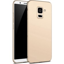 Galaxy A8 2018 Uyumlu Sert Rubber Silikon Kılıf (Altın Rengi)