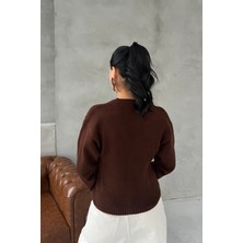 Seda Yalçın Atelier Kahve Gül Aparatlı Triko Hırka