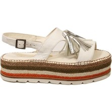 Espadrilles Juan Beyaz Deri Püsküllü Detaylı Dolgu Topuklu Sandalet Kadın Ayakkabı