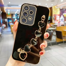 Alstrap Samsung Galaxy A53 Uyumlu Kılıf Parlak Gold Kalp Desenli Askılı Bilezik Kamera Korumalı