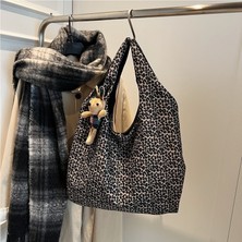 Home Büyük Kapasiteli Internet Ünlü Leopar Desenli Çanta Kadın Çantası Moda Moda Doku Tek Omuz Koltukaltı Çantası Batı Tarzı Sırt Çantası Kadın (Yurt Dışından)