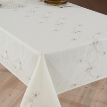 Solinas Collection Mira Nakışlı Gardenya Krem Masa Örtüsü