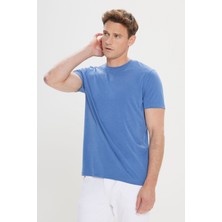 Slim Fit Dar Kesim Bisiklet Yaka Tişört