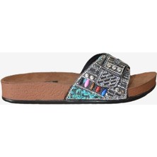 Shoemix Kumsal Siyah Tek Bantlı Boncuklu Renkli Doğal Taş Aksesuarlı