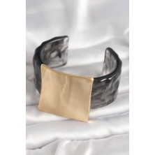 Clariss Siyah Mermer Desen Akrilik Plastik Gold Kare Plaka Model Vintage Kadın Bilezik
