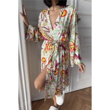 Coccolarsi Motivi Etnici Beyaz Viskon Kimono / Sabahlık